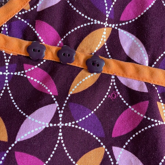 koi Scrub Top - Picture 7 of 16